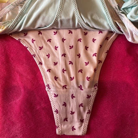 Rene Rofe Set of 5 Thongs Size L Scrunchie Set NWT - Picture 9 of 15